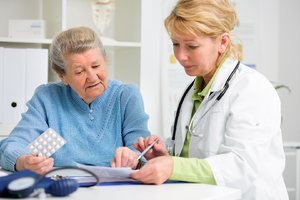 Назначение лечения мерцательной аритмии у пожилых людей